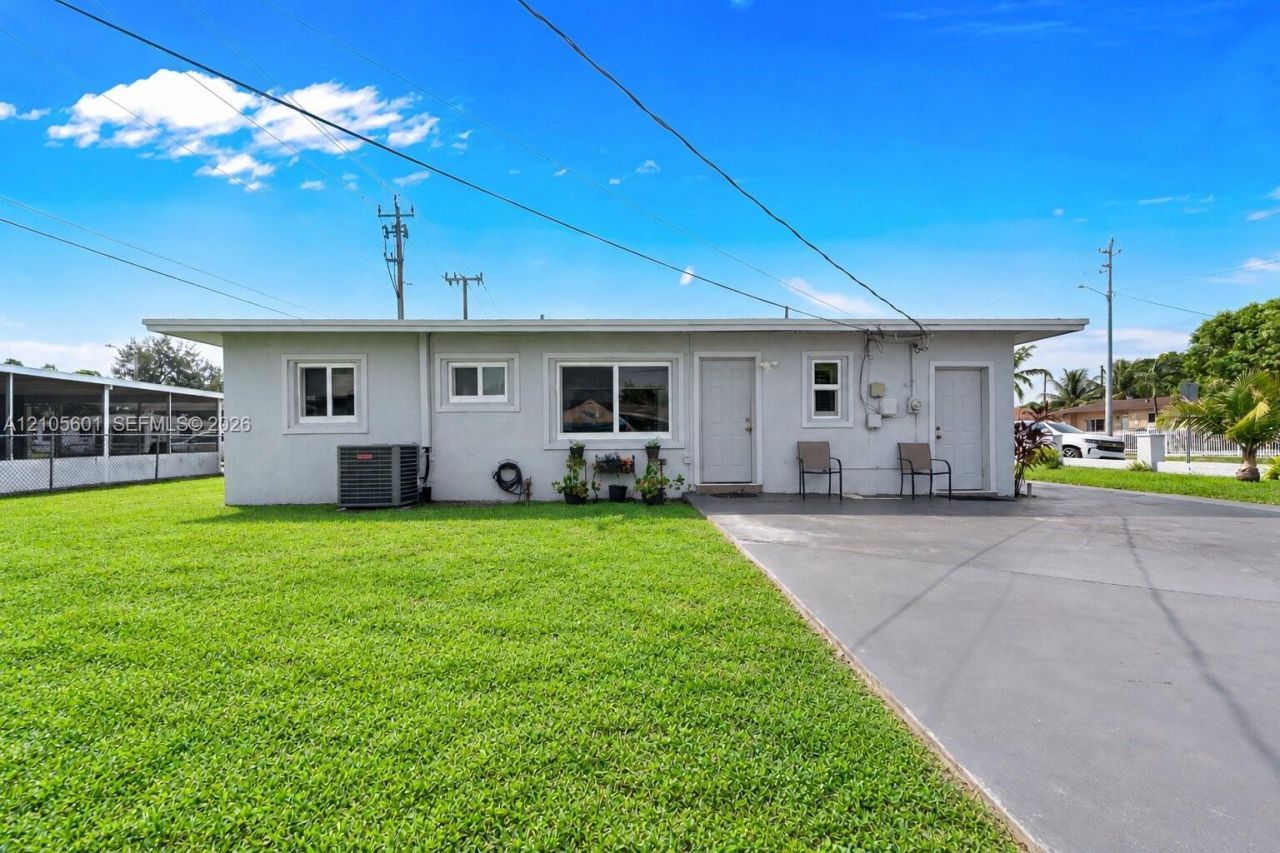 17031 NW 41st Ave , Miami Gardens, FL 33055 Photo