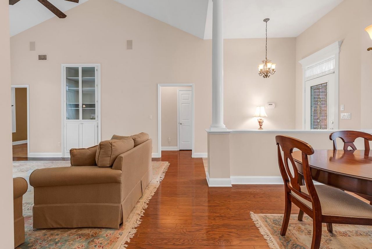 28 Millbranch Ln. Photo 11