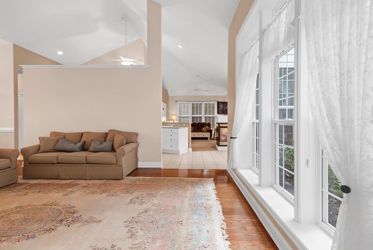 28 Millbranch Ln. Photo 14