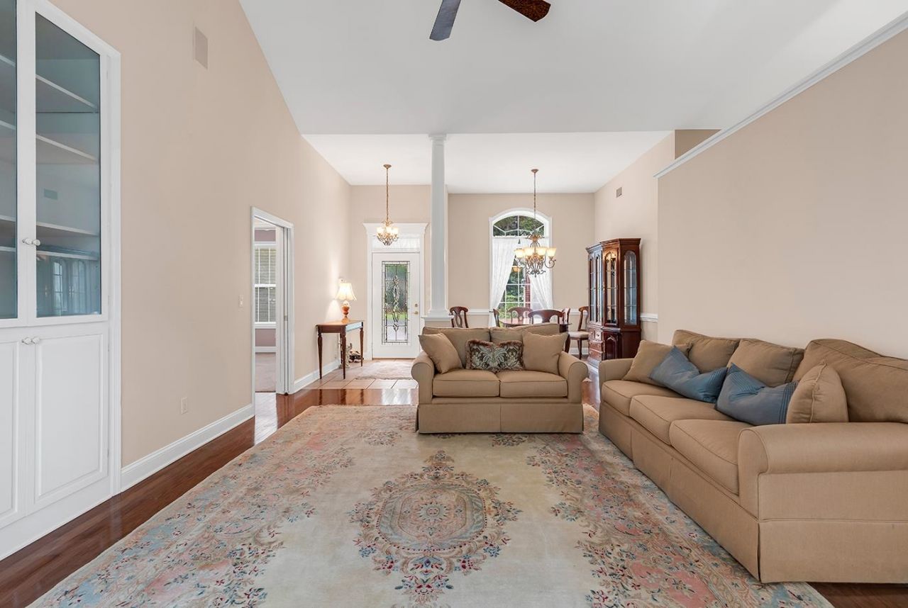 28 Millbranch Ln. Photo 9