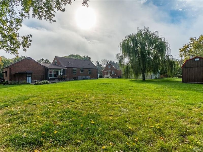 605 Wolf Avenue, Englewood, OH 45322 Photo 27