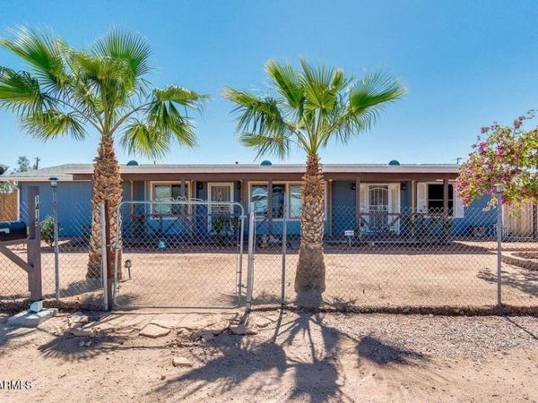 1415 W ROUNDUP Street, Apache Junction, AZ 85120