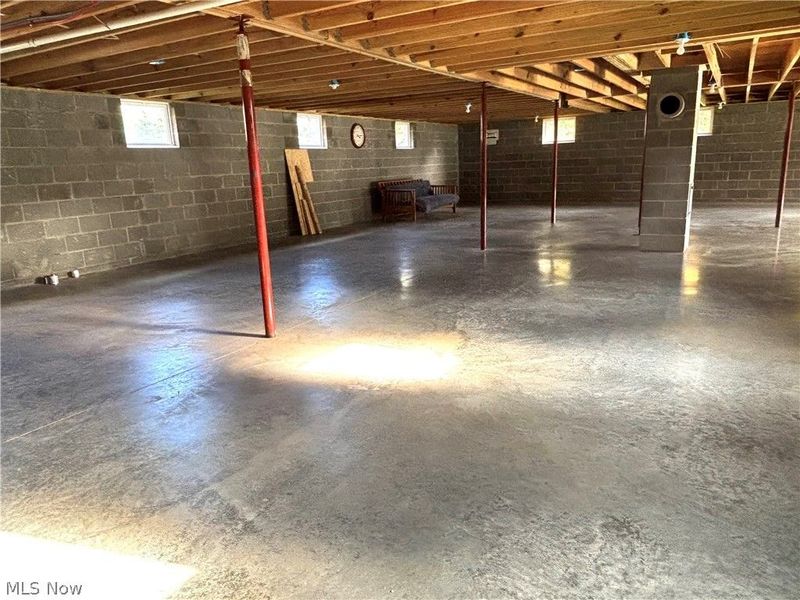 4585 Hawkins Road, New Waterford, OH 44445 Photo 30