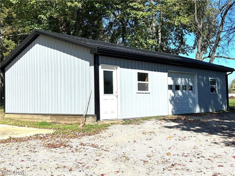 4585 Hawkins Road, New Waterford, OH 44445 Photo 6