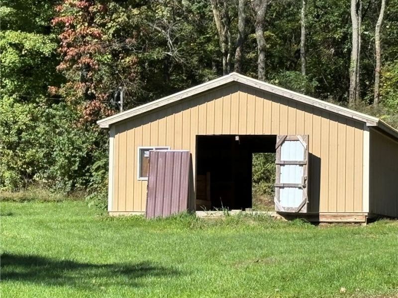 4585 Hawkins Road, New Waterford, OH 44445 Photo 8