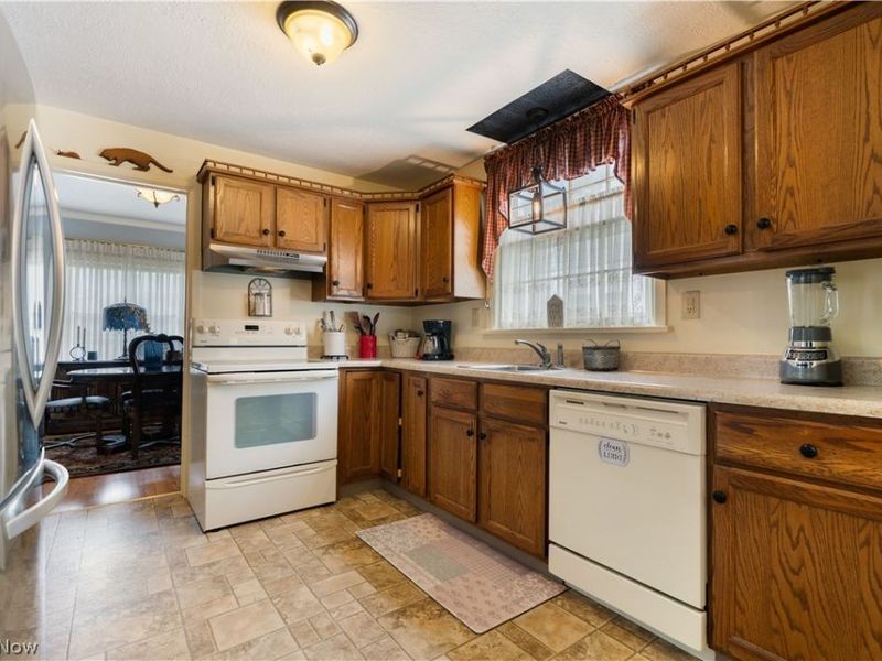 1734 Oberlin Court NW, Canton, OH 44703 Photo 15