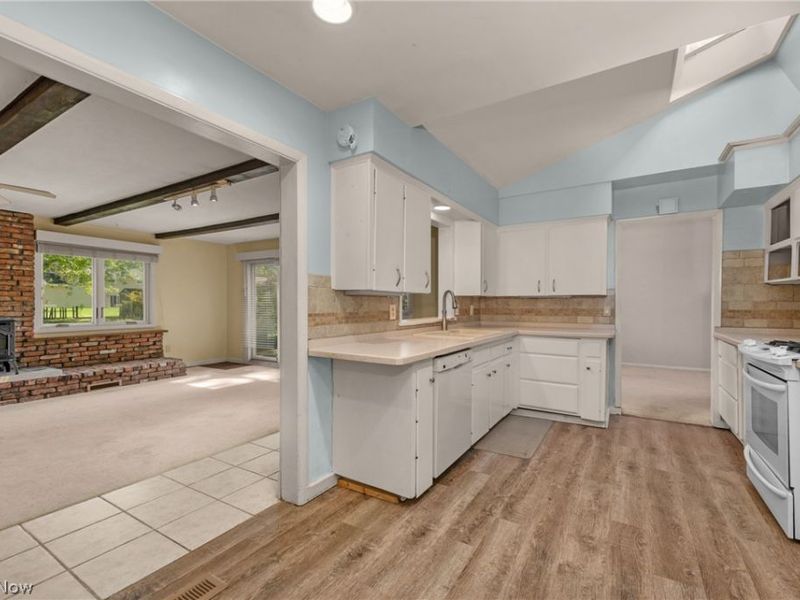 1647 Westhill Boulevard, Westlake, OH 44145 Photo 15