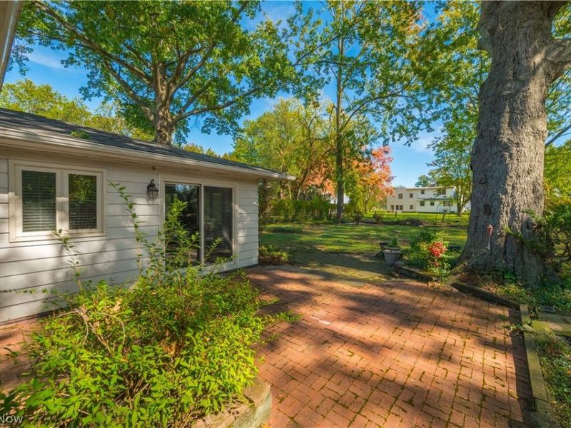 1647 Westhill Boulevard, Westlake, OH 44145 Photo 40
