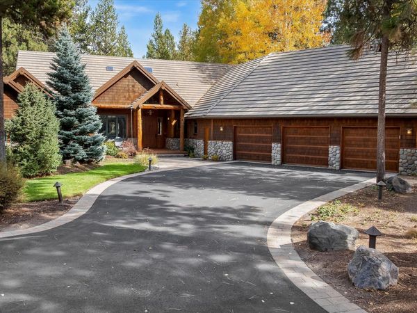56740 Nest Pine Drive, Bend, OR 97707