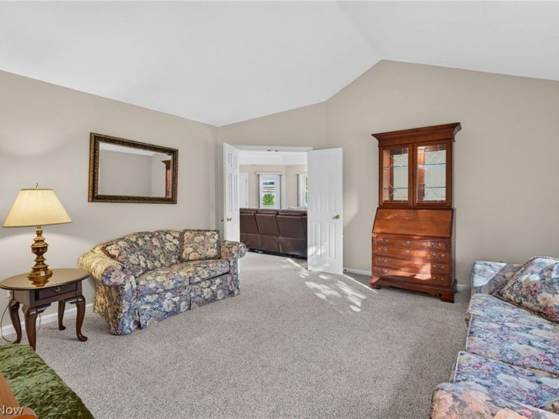 170 Marian Lane, Berea, OH 44017 Photo 6