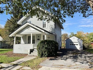 414 S Hamilton Street, Watertown, NY 13601