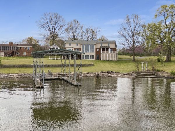 3211 Lakeshore Dr , Old Hickory, TN 37138