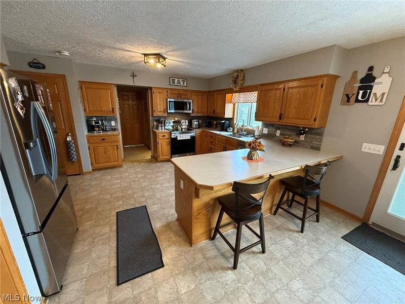 10274 Laurens Drive NE, Bolivar, OH 44612 Photo 7