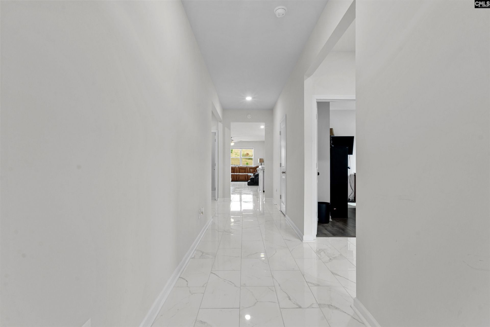797 Lytham Drive  Photo 4