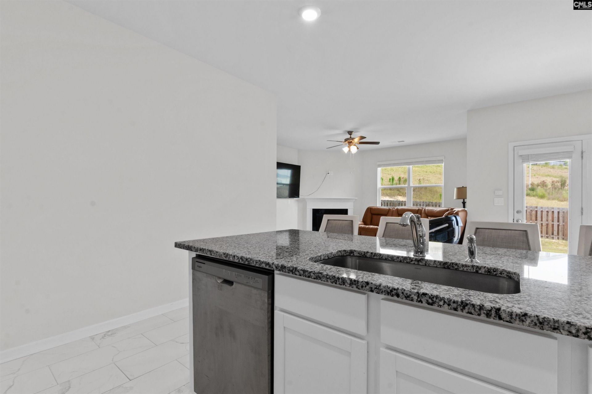 797 Lytham Drive  Photo 7