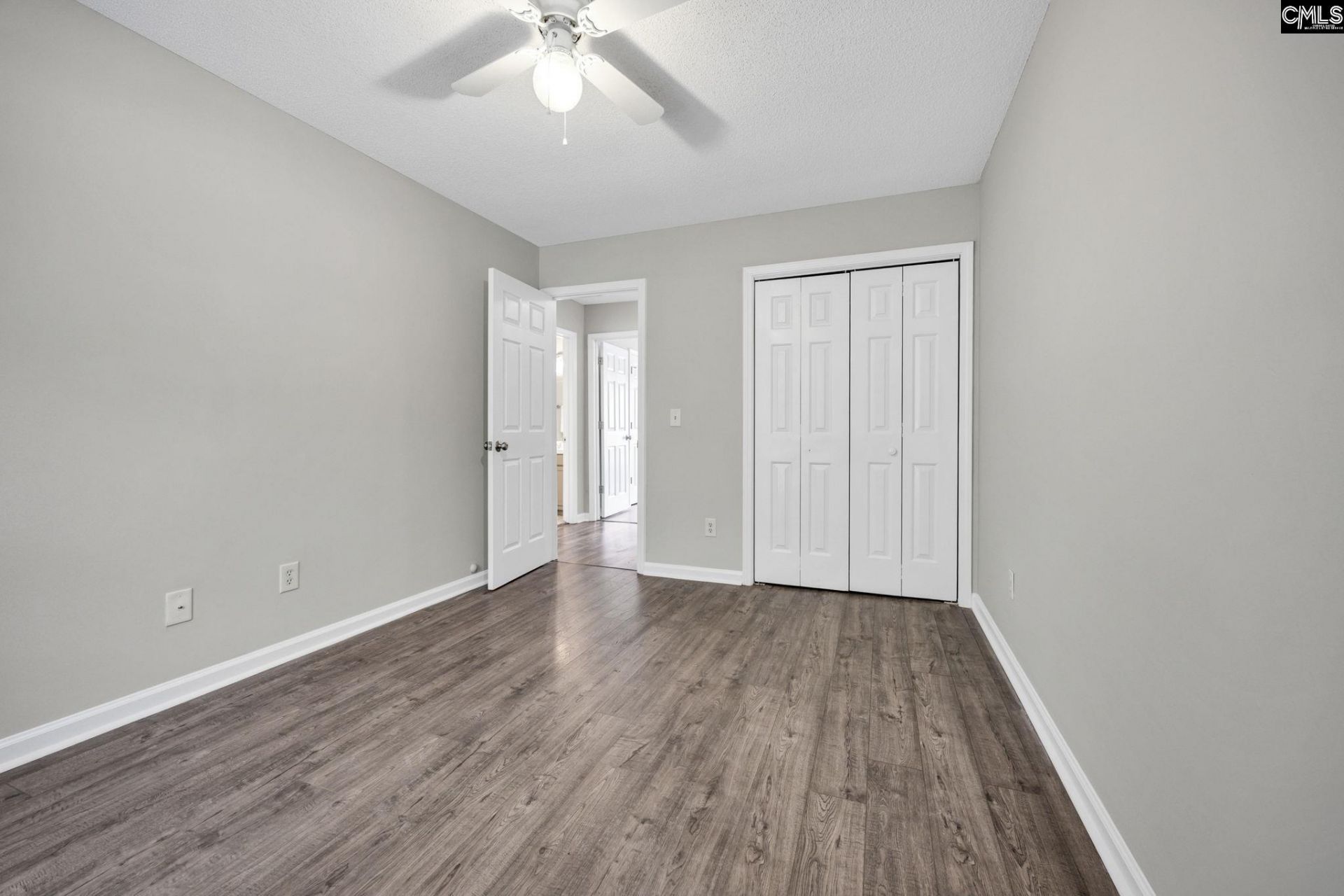 875 Bentley Drive  Photo 25