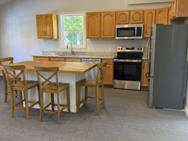 107 Elmwood Street, Unit 2, Auburn, MA 01501