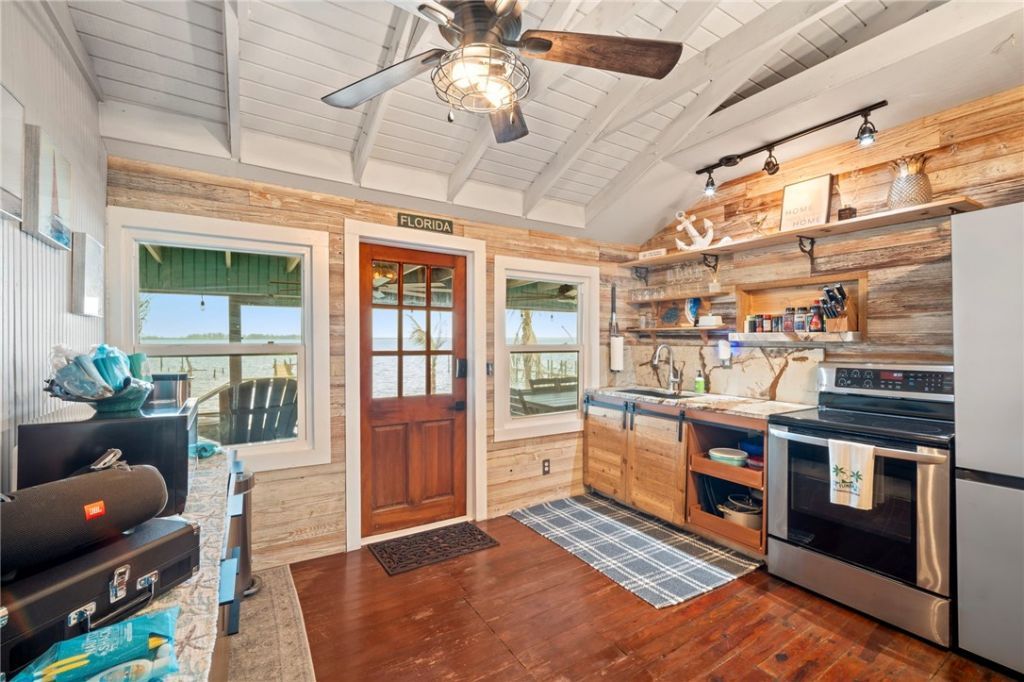 8815 Us Highway 1 Highway , Micco, FL 32976 Photo