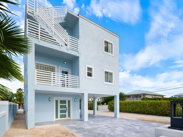 613 Portia Circle, KEY LARGO, FL 33037