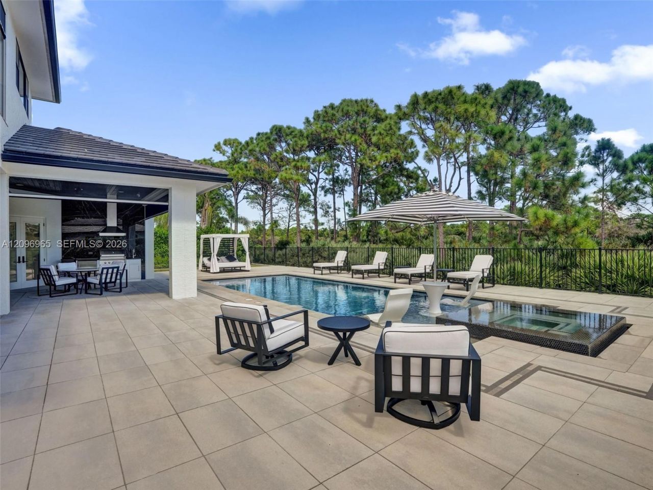 10157 SE Sandpine Ln, Hobe Sound, FL 33455 Photo