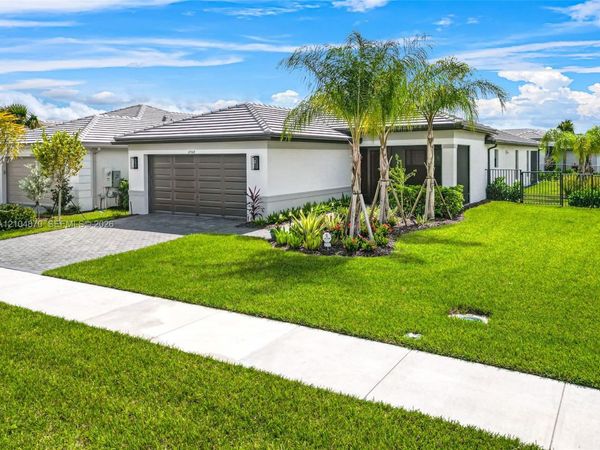 12502 SW High Tide Rd, Port St. Lucie, FL 34987