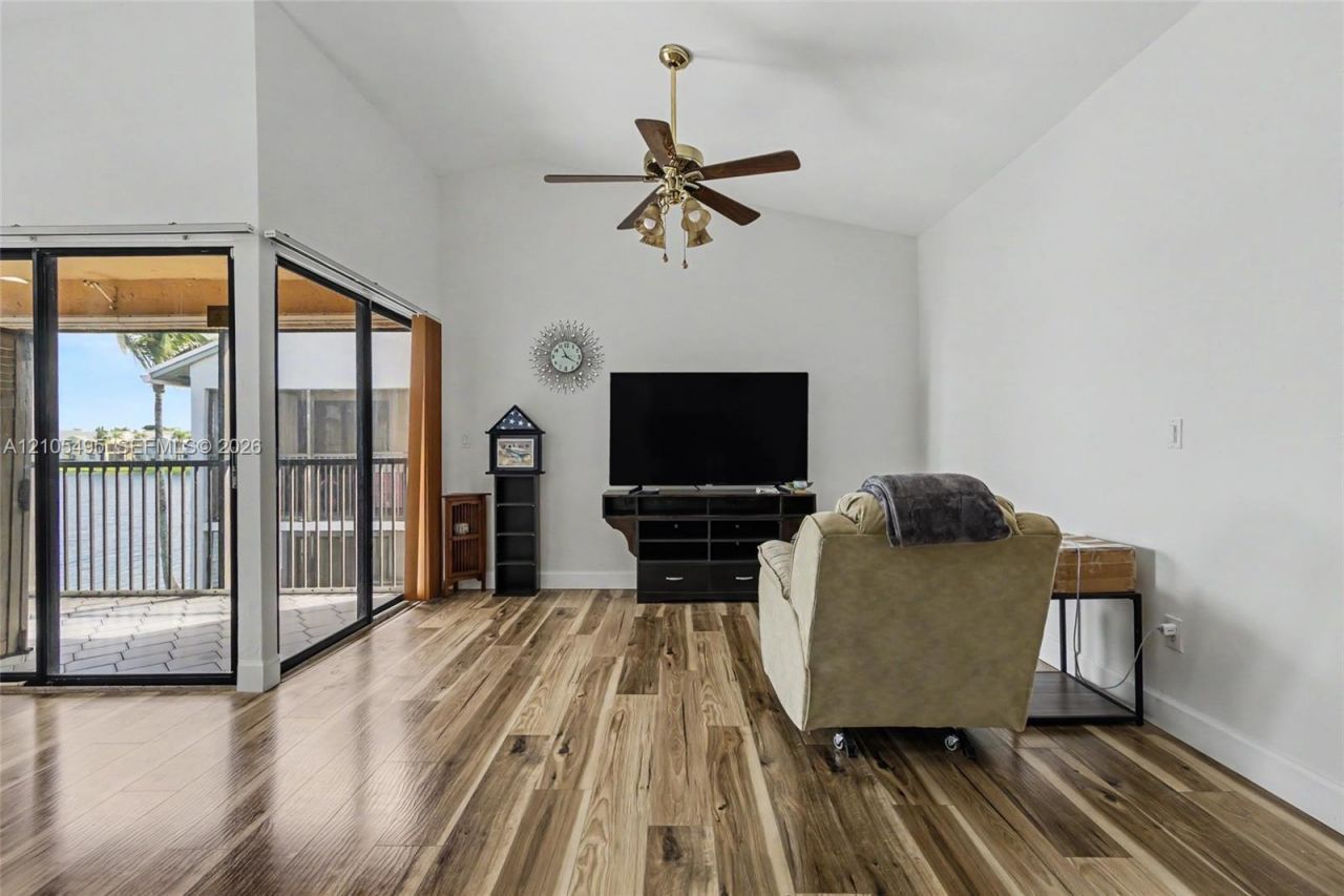 889 Hamilton Dr , Unit 889L, Homestead, FL 33034 Photo