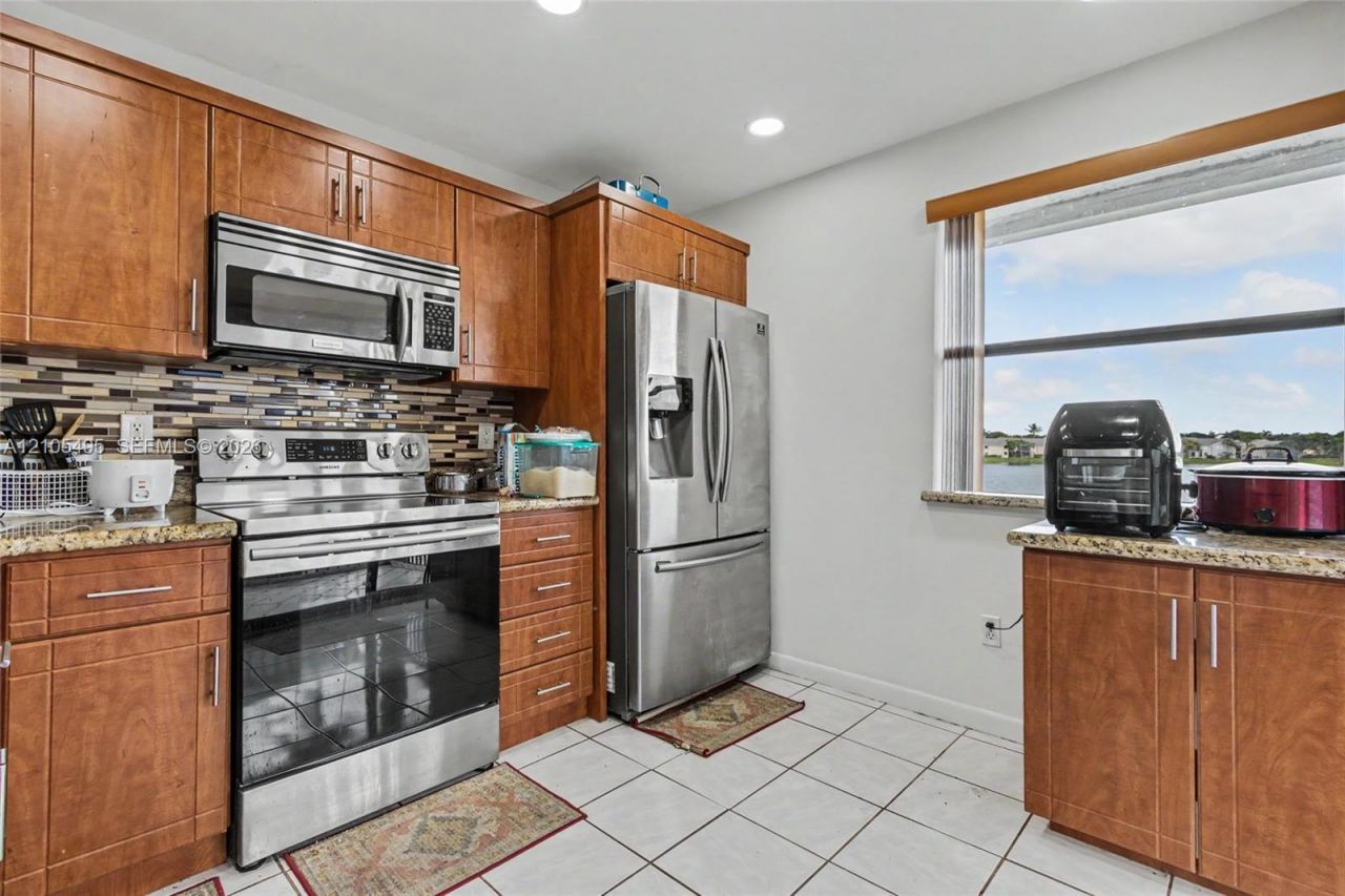 889 Hamilton Dr , Unit 889L, Homestead, FL 33034 Photo