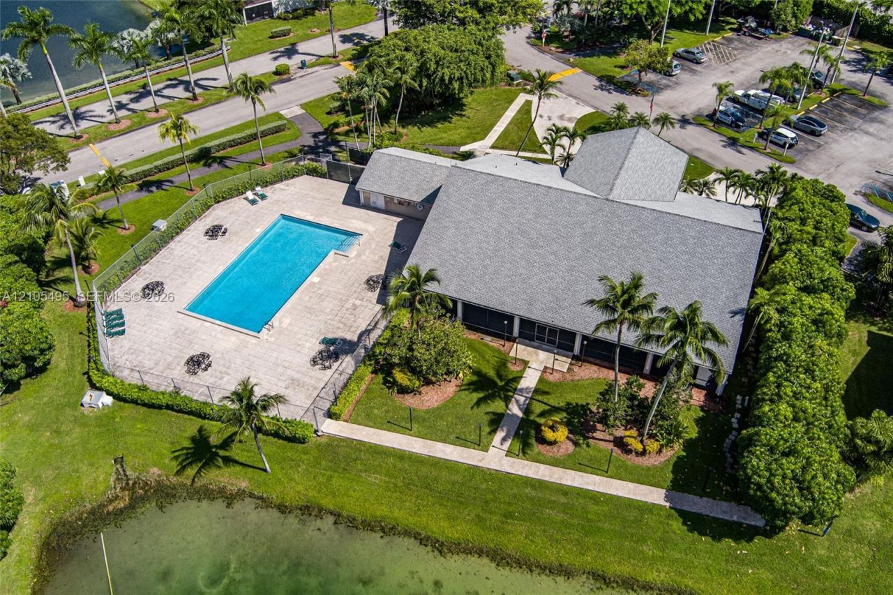 889 Hamilton Dr , Unit 889L, Homestead, FL 33034 Photo