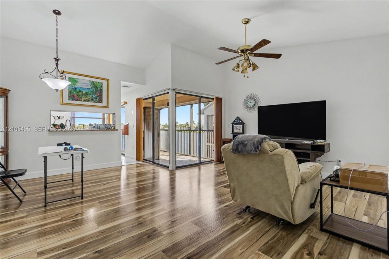 889 Hamilton Dr , Unit 889L, Homestead, FL 33034 Photo