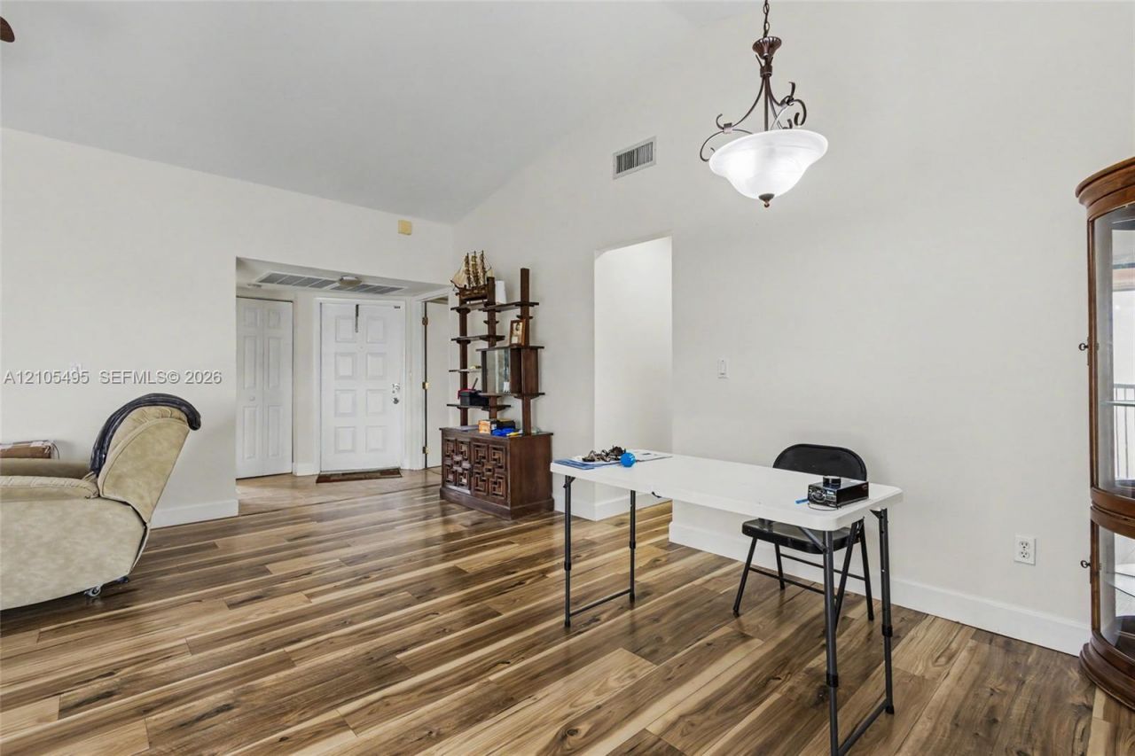 889 Hamilton Dr , Unit 889L, Homestead, FL 33034 Photo