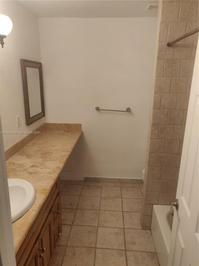 7344 SW 82nd St , Unit C108, Miami, FL 33143 Photo