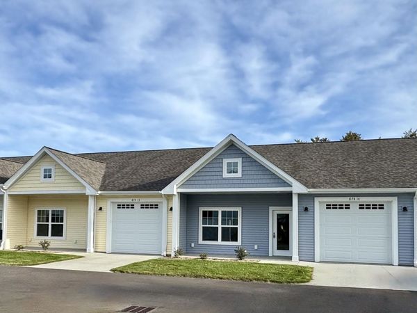 874 #14 3rd Avenue, Lake Odessa, MI 48849