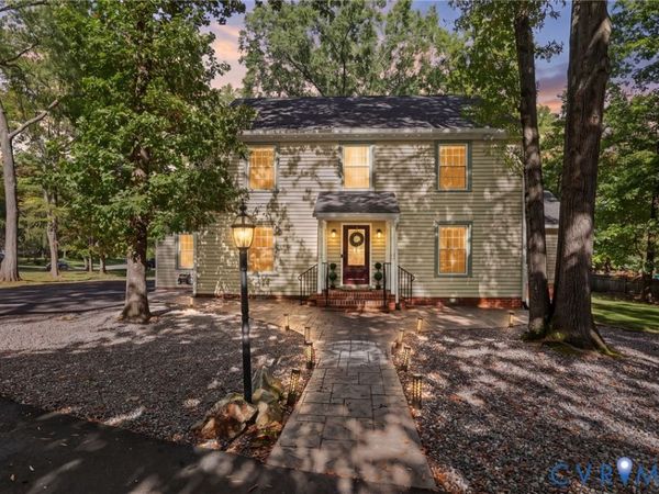 11414 Lindenshire Lane , Ridge Branch, VA 23238