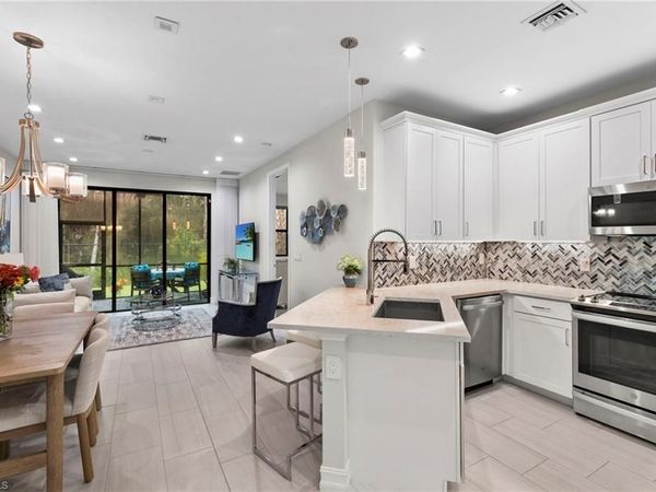 7527 Morgan WAY , NAPLES, FL 34119