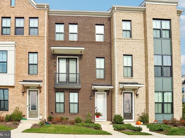 23099 GROWLER SQUARE, ASHBURN, VA 20148