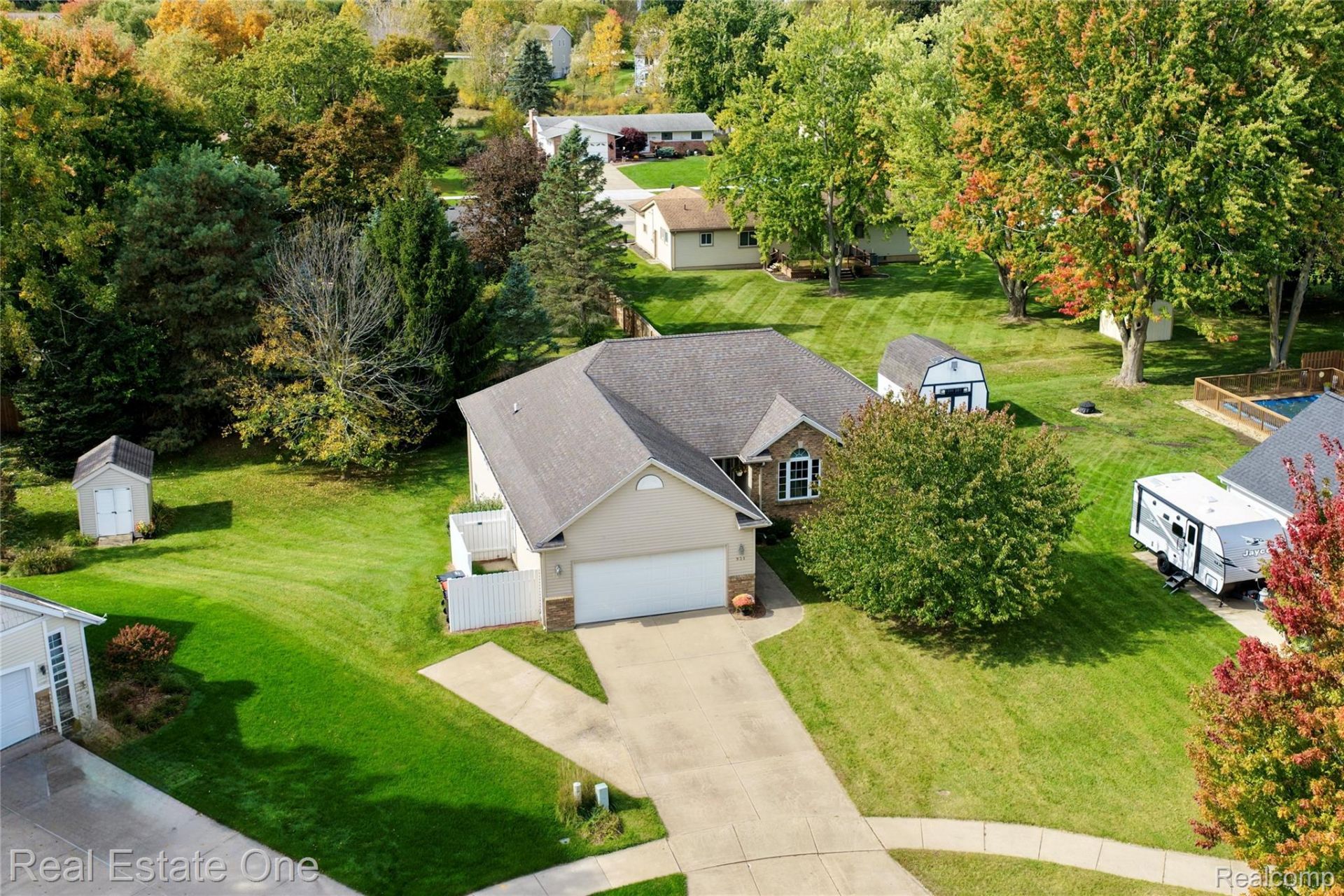 931 Sunset Hills Avenue Nw, Walker, Mi 49534 Main Photo