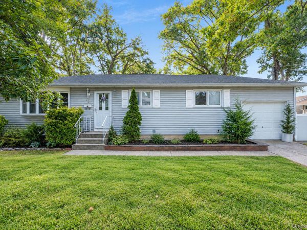 96 Central Avenue , Deer Park, NY 11729