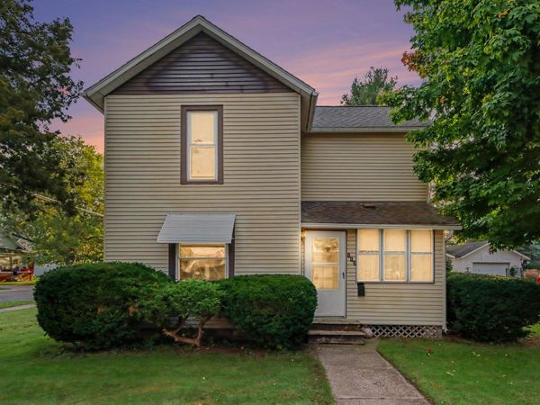 115 N Prospect Street, Sturgis, MI 49091