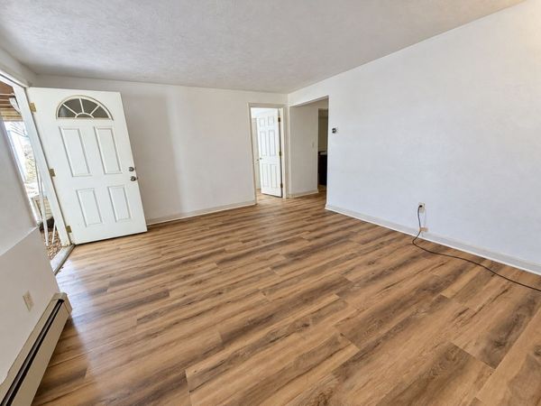 126 Turnpike St, Unit B, Canton, MA 02021