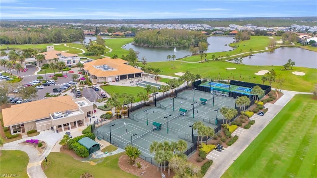 20627 Wildcat Run Dr, Estero, FL 33928 Photo