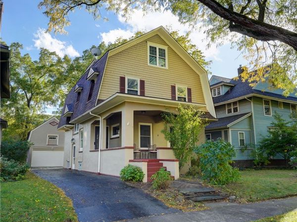 993 Harvard Street , Rochester, NY 14610
