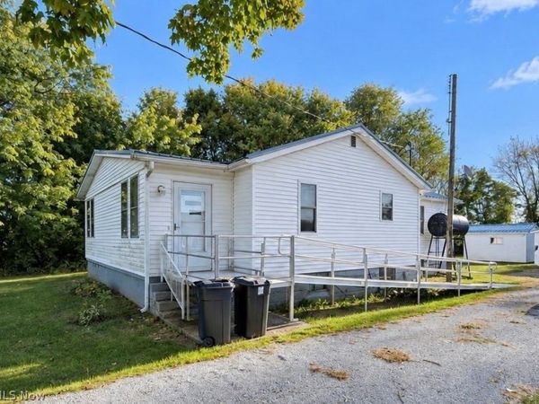 8080 State Route 151 , Rayland, OH 43943