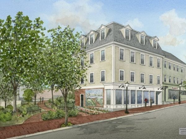 26 Friend Street, Unit B, Amesbury, MA 01913