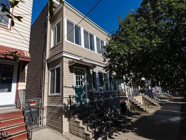 695 State Street, Albany, NY 12203