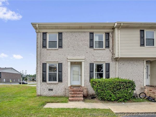 401 Kirkcaldy Court, Fayetteville, NC 28314