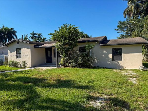 9728 Little River Dr , Miami, FL 33147