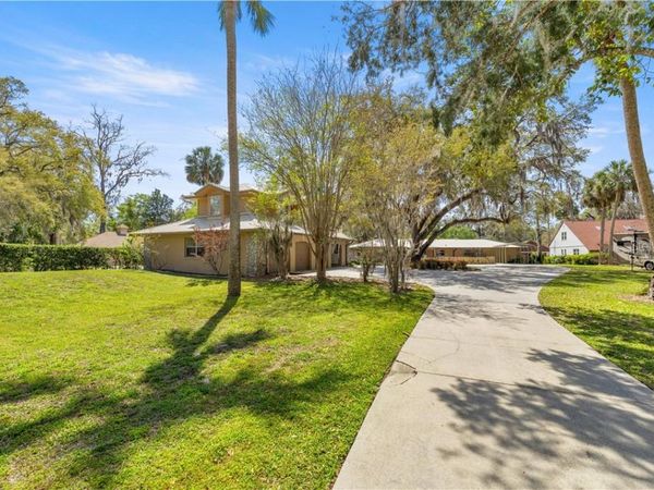 4817 Riverside DRIVE , Yankeetown, FL 34498