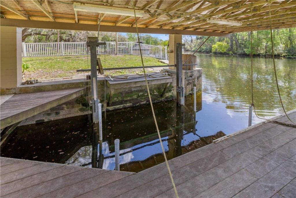 4817 Riverside Drive , Yankeetown, FL 34498 Photo