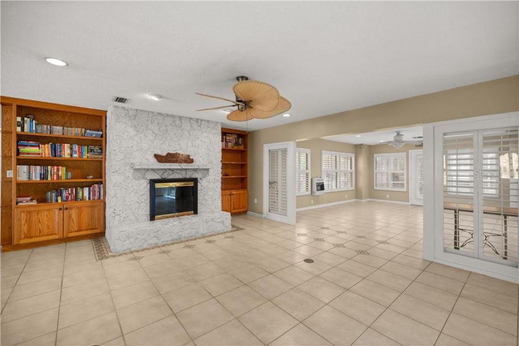 4817 Riverside Drive , Yankeetown, FL 34498 Photo
