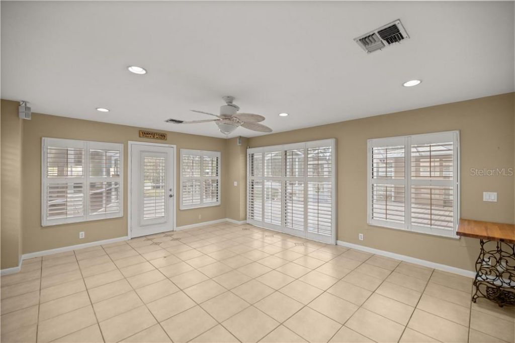 4817 Riverside Drive , Yankeetown, FL 34498 Photo